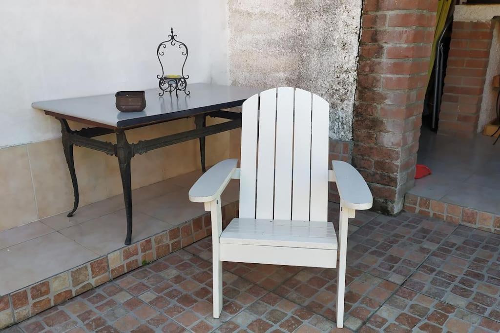 Shanti Ca' Casa Indipendente Con Giardino Lacchiarella Eksteriør bilde