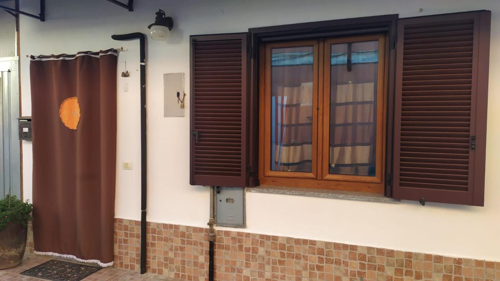Shanti Ca' Casa Indipendente Con Giardino Lacchiarella Eksteriør bilde